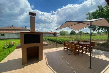 פנסיון ана мария