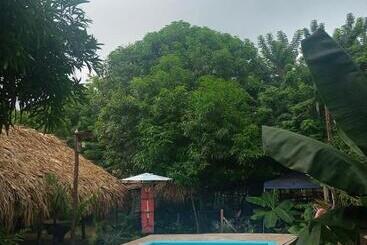 پانسیون Sisio Hostal