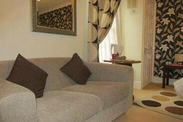 ユースホステル Red Lion Coaching Inn