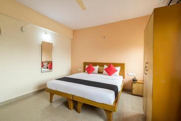 Hotel Sandalleaf Park