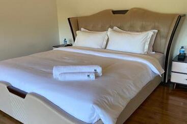 Hotel La Casa Lindula