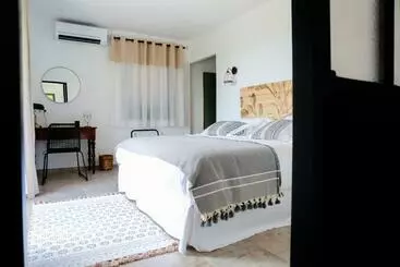 Hotel U San Daniellu Villas Et Chambres
