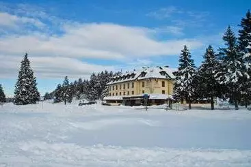 هتل Vezzena