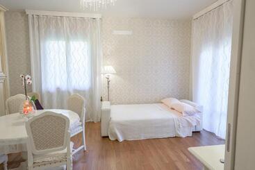 Pensjonat Forlihouse