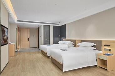 Fengyue Light Shang Hotel Guangzhou Baiyun Airport Store