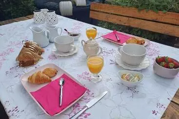 Majatalo Chambre D Hôte Des Thermes