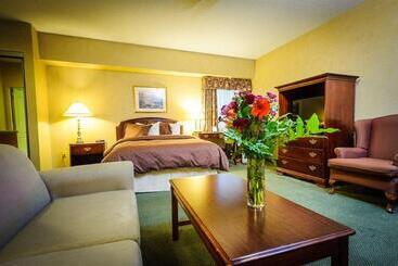Szálloda Peterborough Inn & Suites
