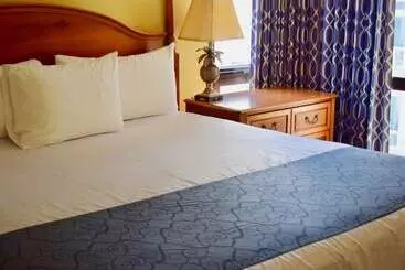 Hotel Schooner Ii Beach And Racquet Club