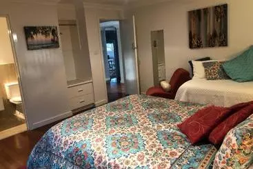 پانسیون Anchors B&b