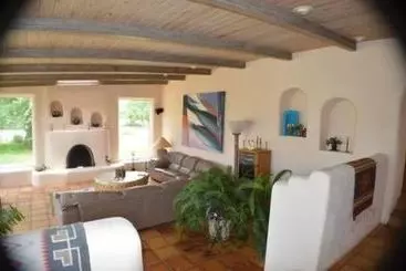 Taos Country Inn Bed & Breakfast