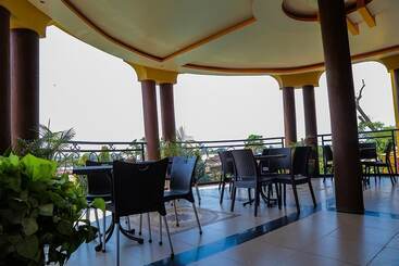 Kamwe Kamwe Hotel & Spa