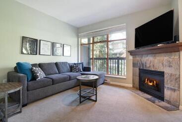 هتل Whistler Vacation Club At Twin Peaks