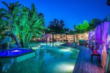 Alsus Boutique Hotel   Adults Only