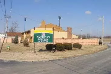 Hotell Days Inn & Suites By Wyndham Caseyville