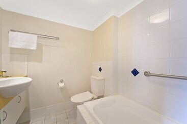 South Pacific Apartments Port Macquarie