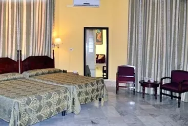 Hostal La Casona de Moron