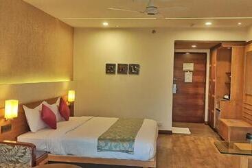 Devonshire Greens   The Leisure Hotel And Spa