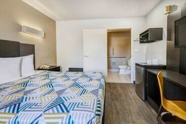 Motel 6 Denton, Tx Unt