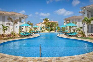 호텔 Captain Don's Habitat