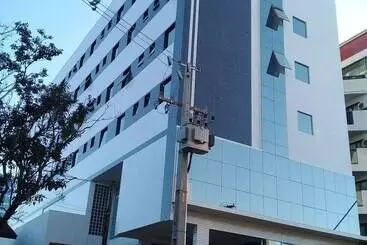 فندق Maestro Executive Toledo