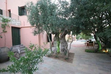 아파트호텔 Kastellos Village Agathes Houses