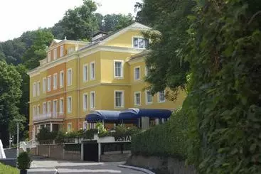 Hotel Emmaquelle