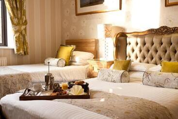 酒店 Exmoor White Horse Inn