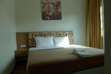 아파트호텔 Iris House Resort