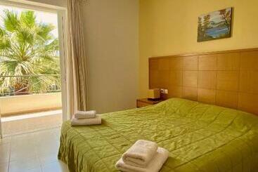 Manolis Apartments Plakias