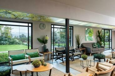 Hotel Erettz Dafna Travel