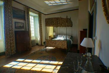 مبيت وإفطار Chateau Du Fraisse