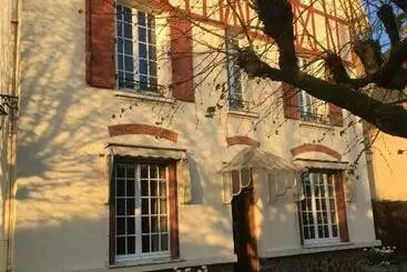 Aamiaismajoitus (B&B) Logis Du Petit Dodo