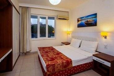 Irem Garden Hotel & Apartments