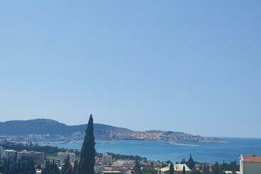 Albergue Sova Smart House