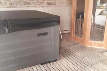 Un Tonneau à La Belle étoile