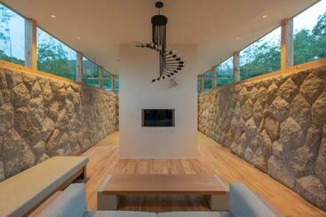 Hotel アクアイグニス別邸 湯の山 素粋居