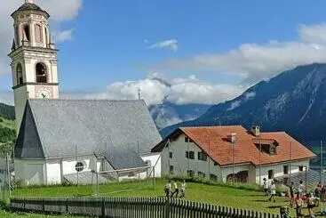 Pensiune Gruppen  & Familienhaus Parsonz