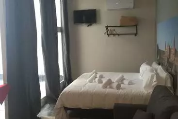 아파트 O'Donnell Flats