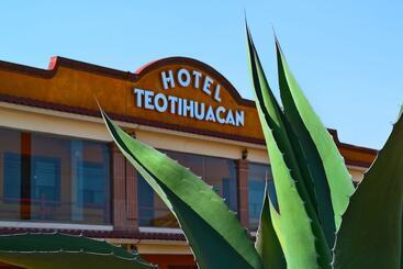 호텔 Teotihuacan
