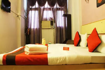 Hotel Oyo Rooms Noida Sector 12