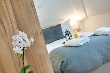 관광객 아파트 Base Serviced Apartments  Sir Thomas Street