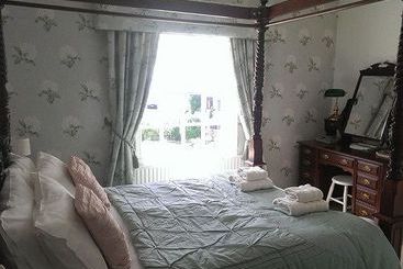 Bed and Breakfast Wilmot House