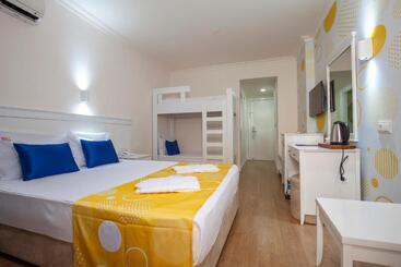 هتل Fun&sun Smart Hane Sun