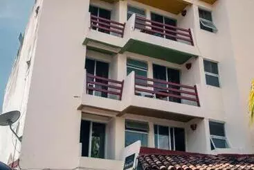 Aparthotel Isabel Suites