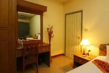 Apart Hotel Omni Suites Aparts