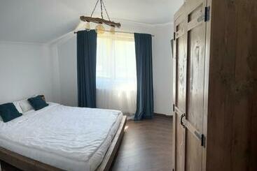 Pensiunea Lili’s House