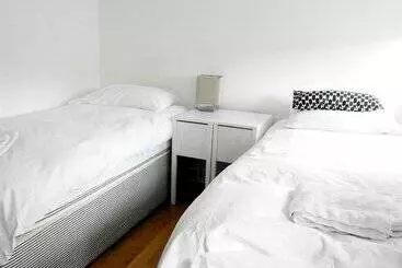 צימר Kew Studios And Rooms