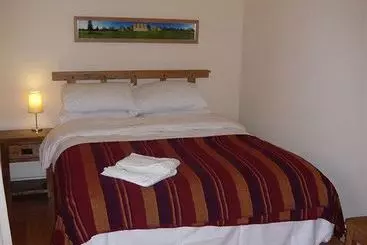 Pensionat Honeysuckle Farm Cottages