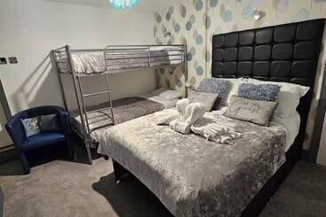 פנסיון Kings Boutique