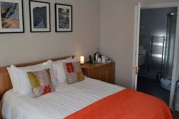 민박 The Gate House